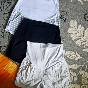 Large 3 maternity shorts.